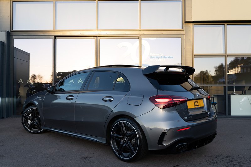 Mercedes-Benz A Class A35h MHEV AMG - U5181