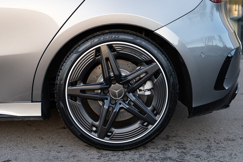 Mercedes-Benz A Class A35h MHEV AMG - U5181