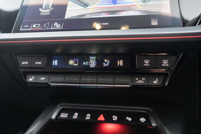 Audi RS3 TFSI Carbon Black - U5184