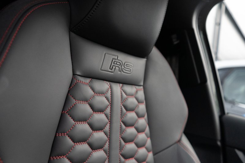 Audi RS3 TFSI Carbon Black - U5184