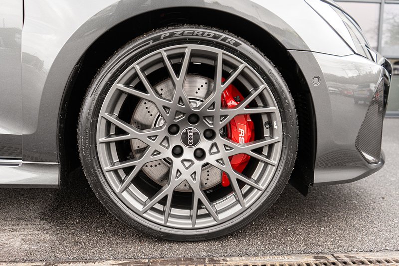 Audi RS3 TFSI Carbon Black - U5184