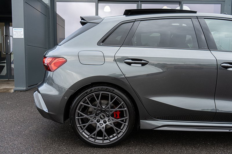 Audi RS3 TFSI Carbon Black - U5184