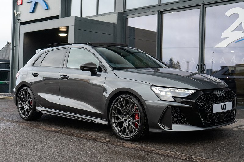 Audi RS3 TFSI Carbon Black - U5184