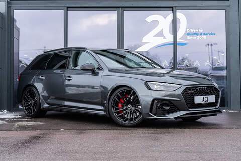 Audi RS4 Avant 2.0 TDI 40 Black Edition SUV 5dr Diesel S Tronic quattro Euro 6 (s/s) (190 ps)