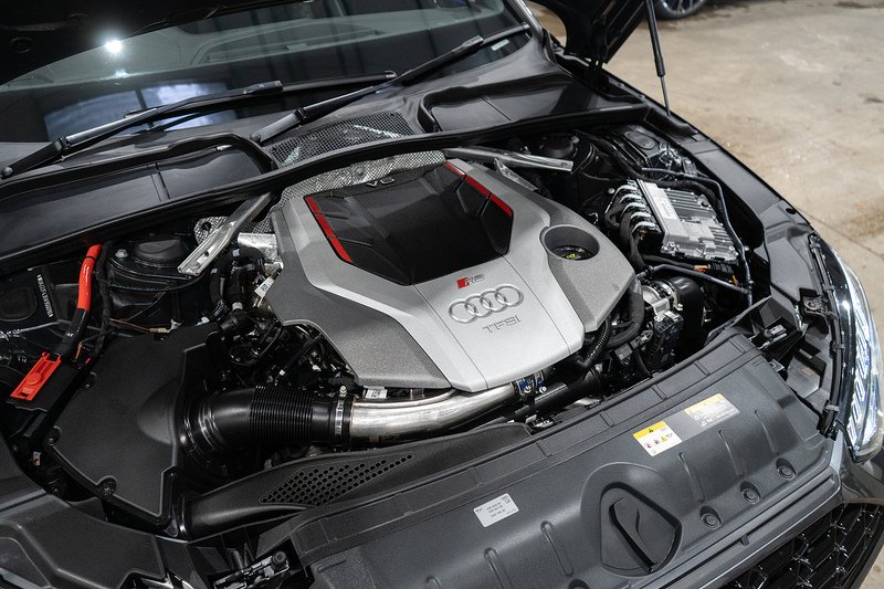 Audi RS4 Avant TFSI V6 Carbon Black - U5193