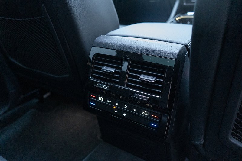 Volkswagen Touareg TDI V6 Black Edition - U5198