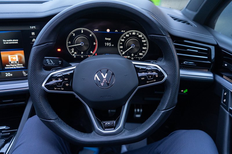 Volkswagen Touareg TDI V6 Black Edition - U5198