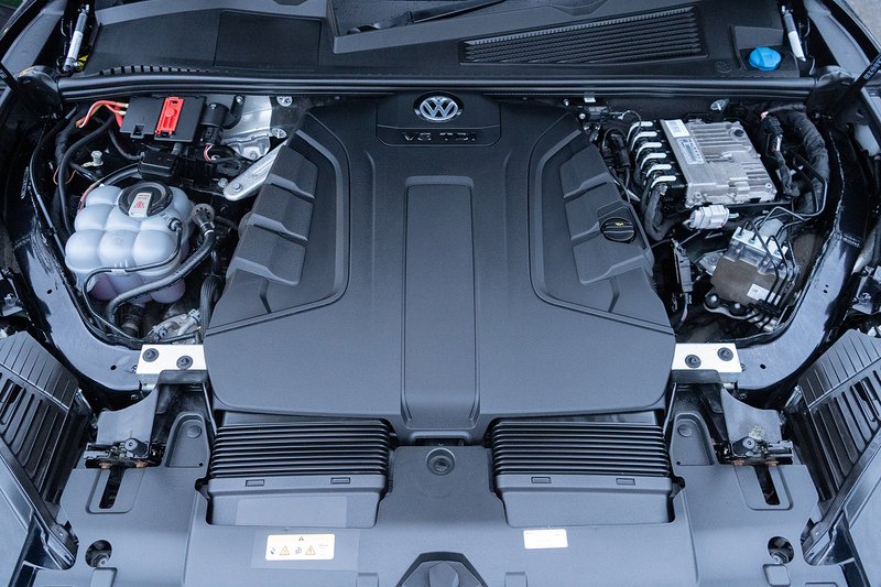 Volkswagen Touareg TDI V6 Black Edition - U5198