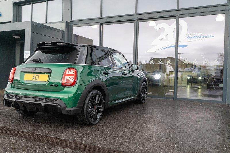 MINI Hatch Cooper Sport - U5210