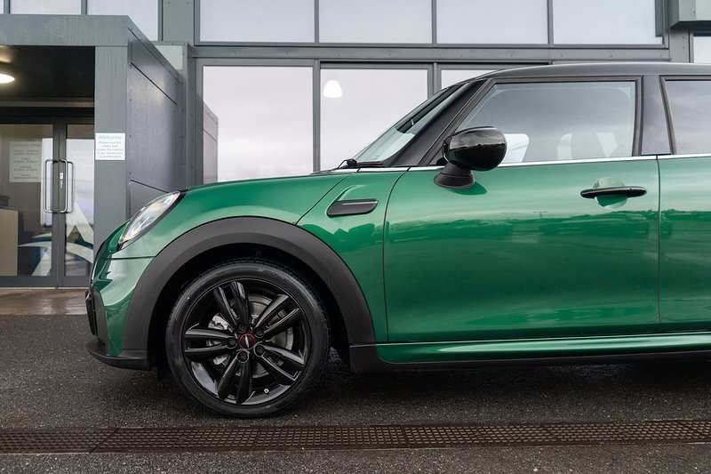 MINI Hatch Cooper Sport - U5210