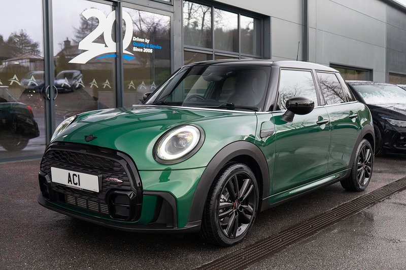MINI Hatch Cooper Sport - U5210