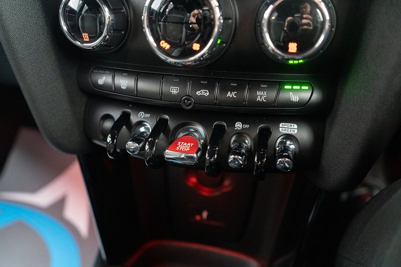 MINI Hatch Cooper Sport - U5210