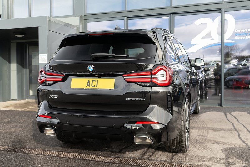 BMW X3 20d MHT M Sport - U5215