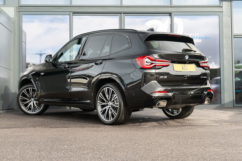 BMW X3 20d MHT M Sport - U5215