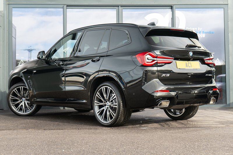 BMW X3 20d MHT M Sport - U5215