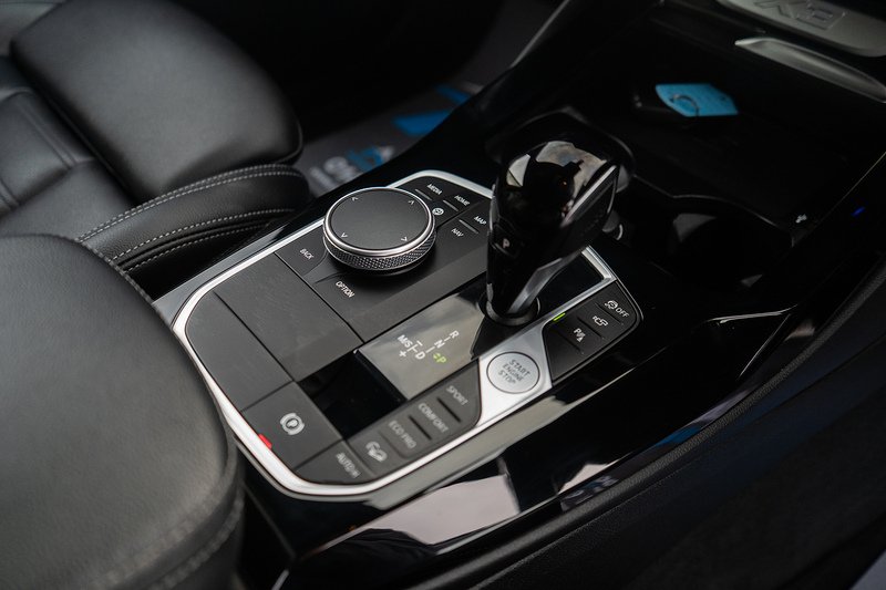 BMW X3 20d MHT M Sport - U5215