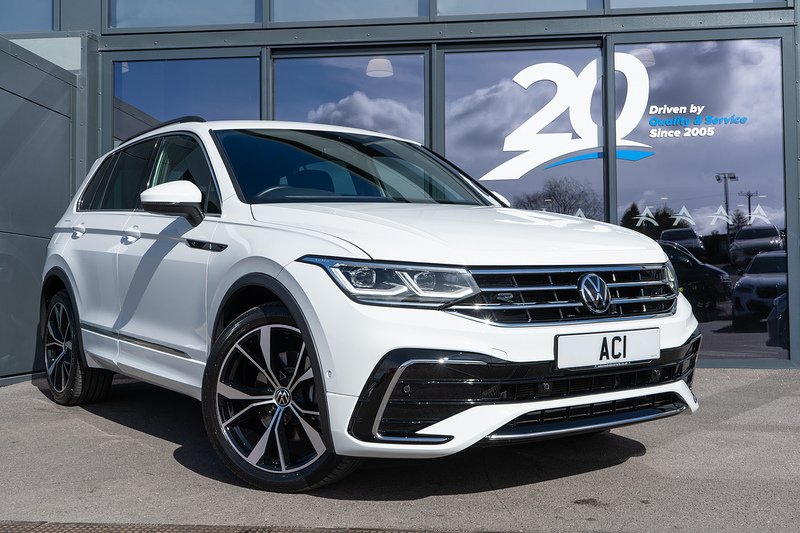 Volkswagen Tiguan TSI R-Line - U5230