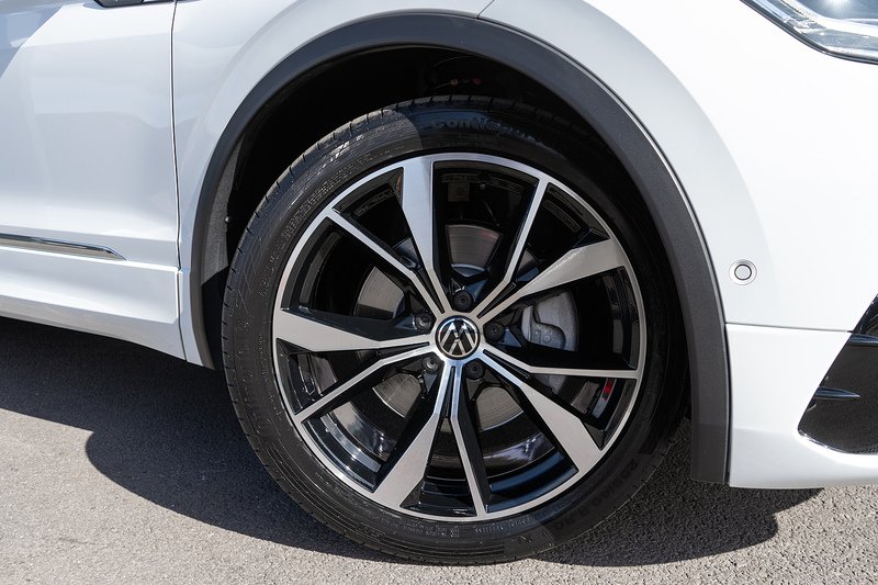 Volkswagen Tiguan TSI R-Line - U5230