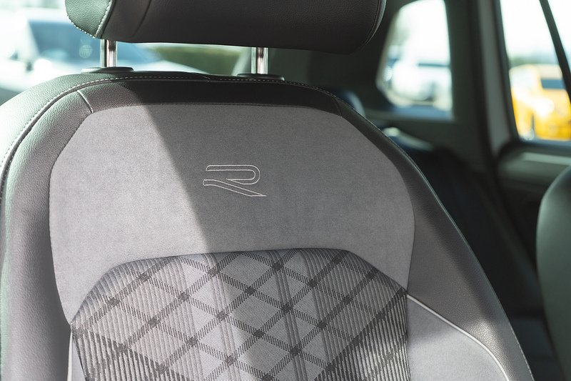 Volkswagen Tiguan TSI R-Line - U5230