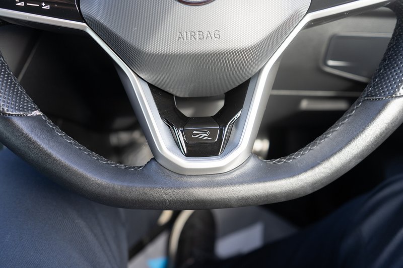 Volkswagen Tiguan TSI R-Line - U5230