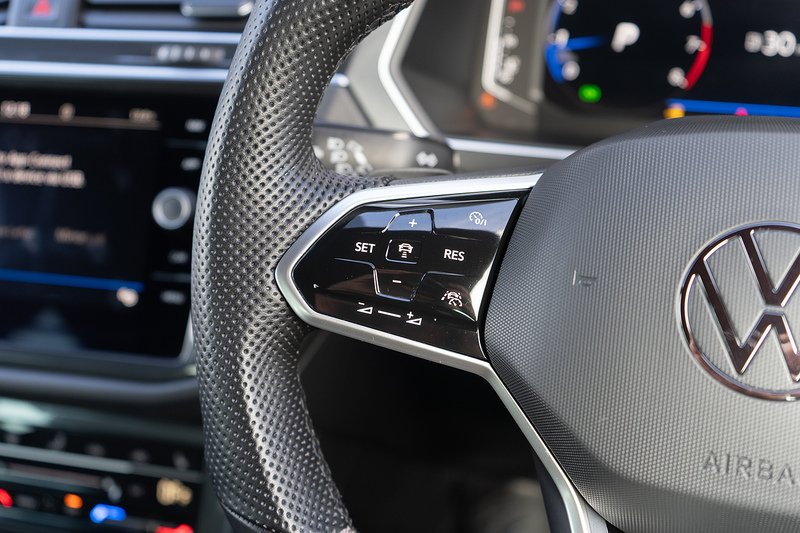 Volkswagen Tiguan TSI R-Line - U5230