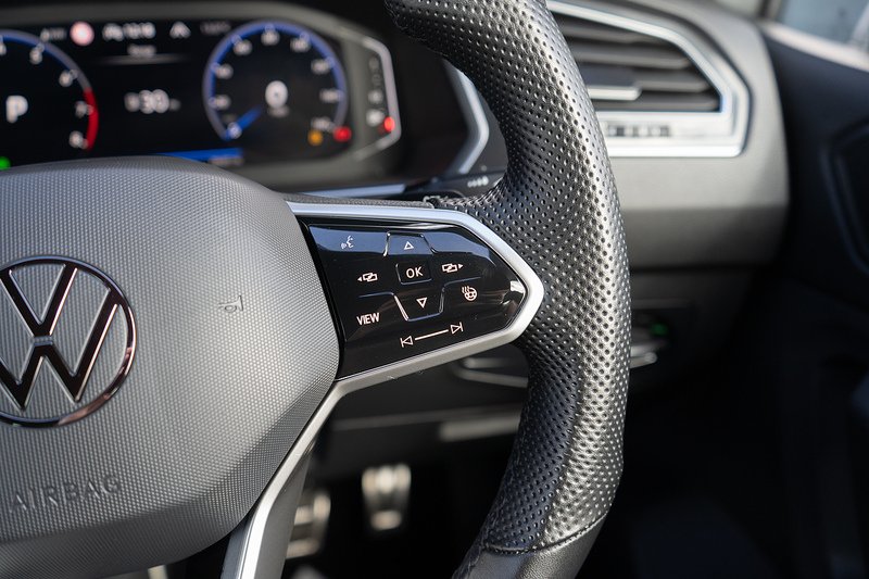 Volkswagen Tiguan TSI R-Line - U5230