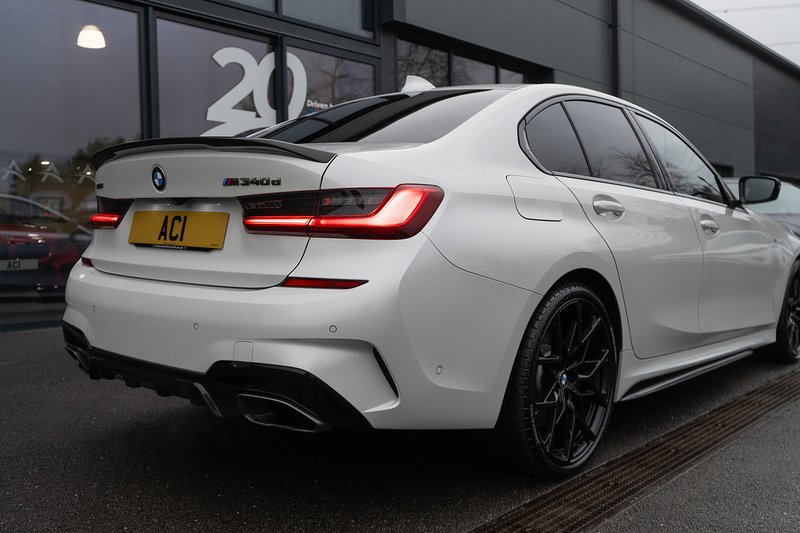 BMW 3 Series M340d MHT - U5233