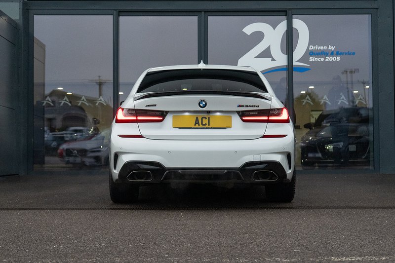 BMW 3 Series M340d MHT - U5233