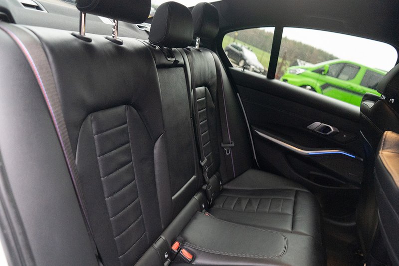 BMW 3 Series M340d MHT - U5233