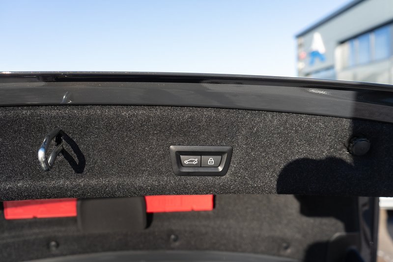 BMW M3 BiTurbo Competition - U5235