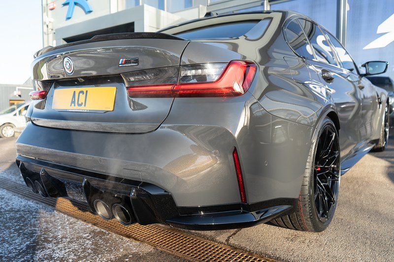 BMW M3 BiTurbo Competition - U5235