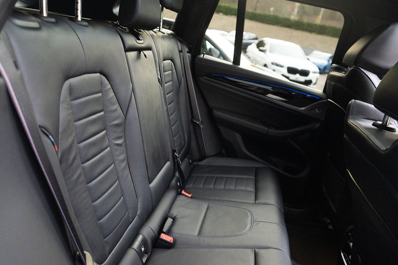 BMW X3 M40i MHT - U5236