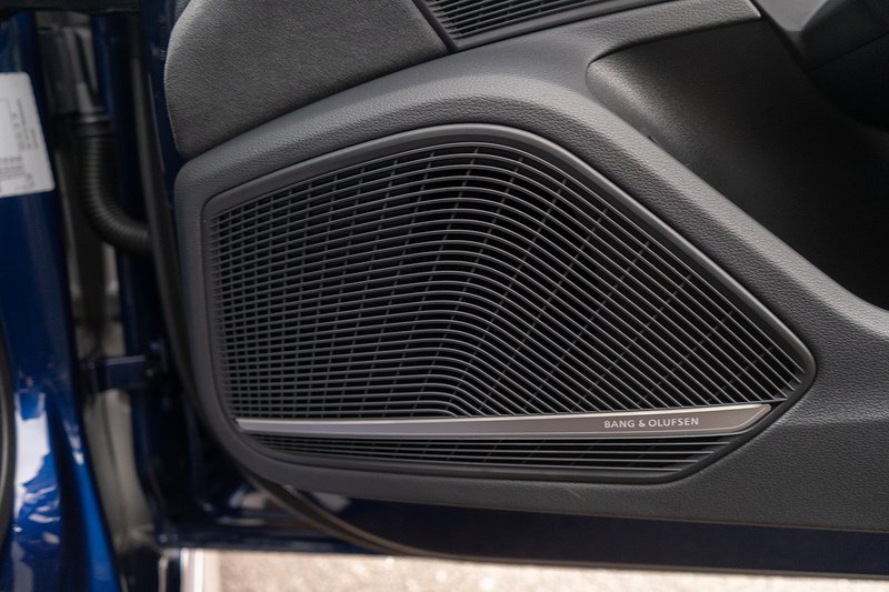 Audi RS4 Avant TFSI V6 Carbon Black - U5239