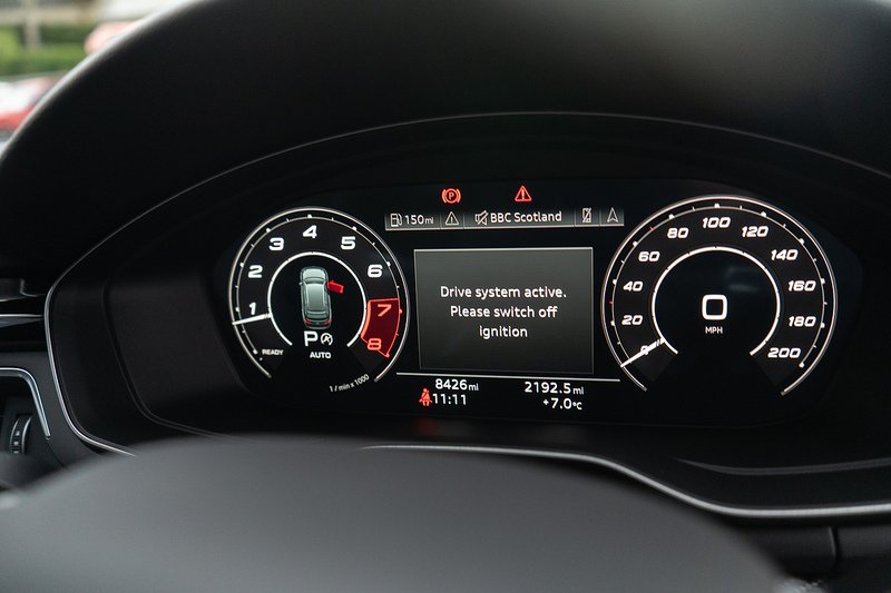 Audi RS4 Avant TFSI V6 Carbon Black - U5239