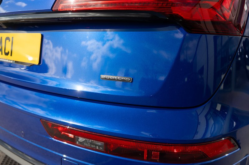 Audi Q5 TDI Black Edition - U5245