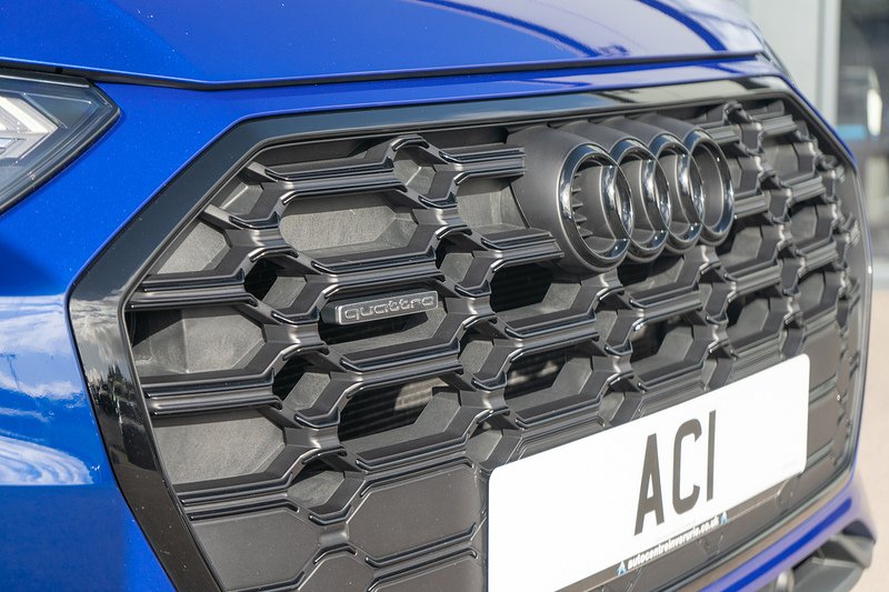 Audi Q5 TDI Black Edition - U5245