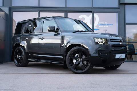 Land Rover Defender 110 2.0 D200 MHEV R-Dynamic SE Black SUV 5dr Diesel Auto AWD Euro 6 (s/s) (204 ps)