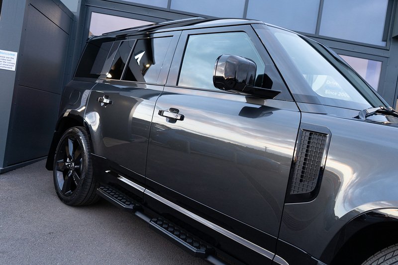 Land Rover Defender 110 D350 MHEV X-Dynamic HSE - U5248