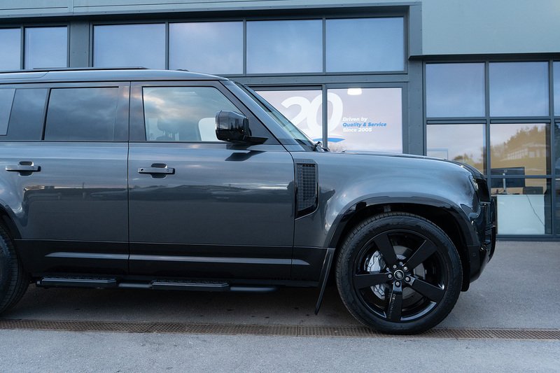 Land Rover Defender 110 D350 MHEV X-Dynamic HSE - U5248