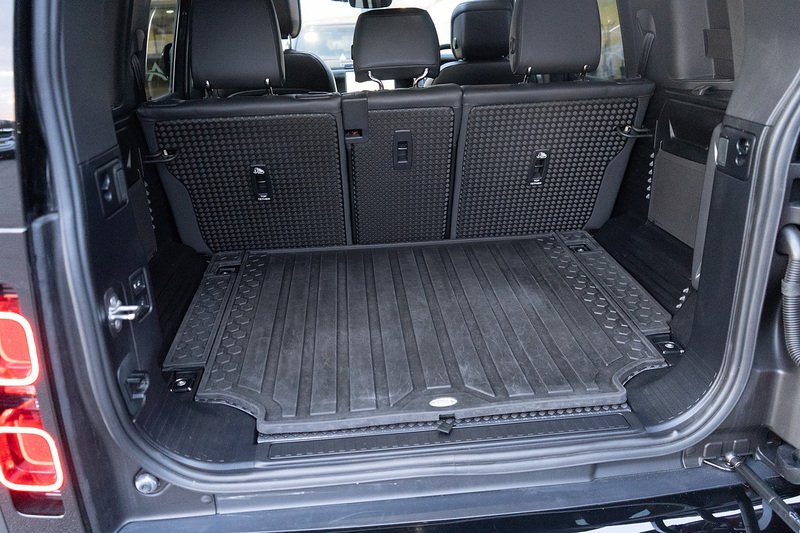 Land Rover Defender 110 D350 MHEV X-Dynamic HSE - U5248