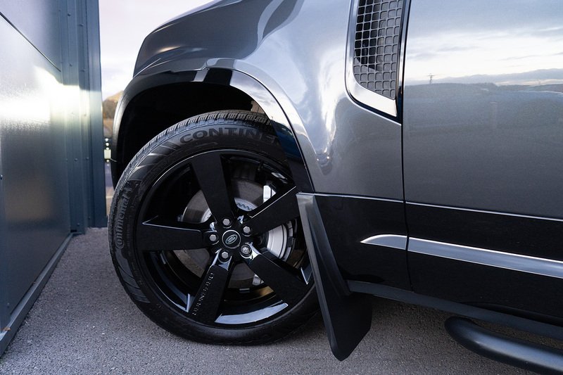 Land Rover Defender 110 D350 MHEV X-Dynamic HSE - U5248