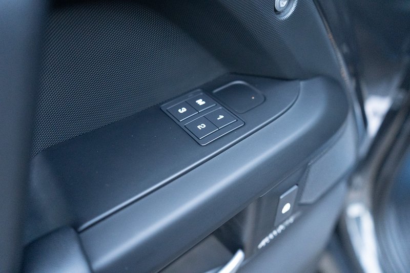 Land Rover Defender 110 D350 MHEV X-Dynamic HSE - U5248