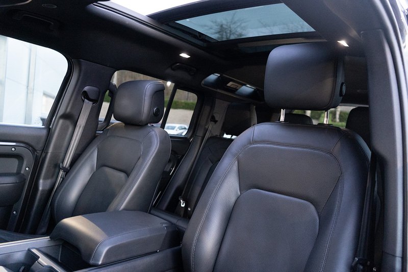 Land Rover Defender 110 D350 MHEV X-Dynamic HSE - U5248