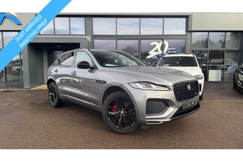 Jaguar F-PACE D200 MHEV R-Dynamic SE Black - U5250