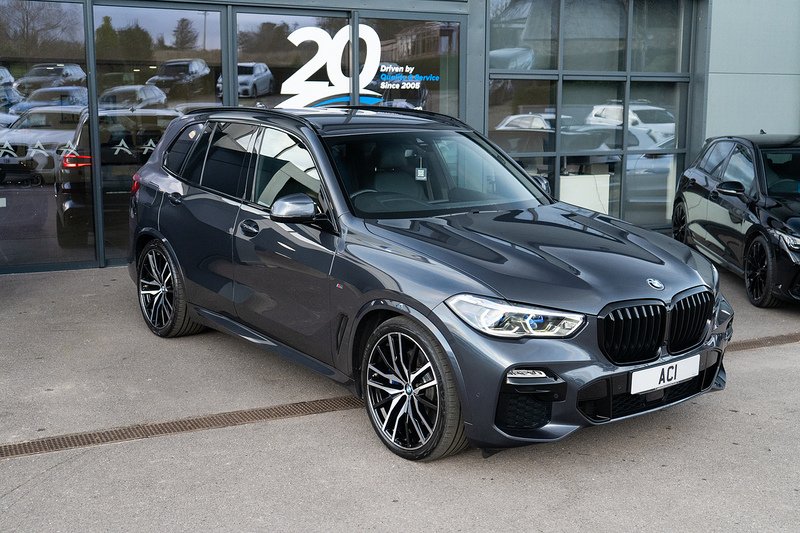 BMW X5 40d MHT M Sport - U5252