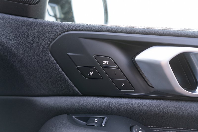 BMW X5 40d MHT M Sport - U5252