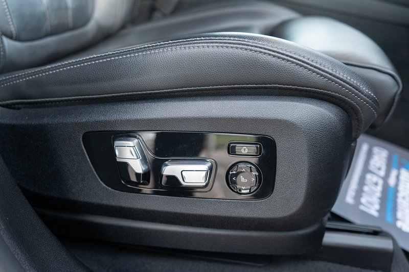 BMW X5 40d MHT M Sport - U5252