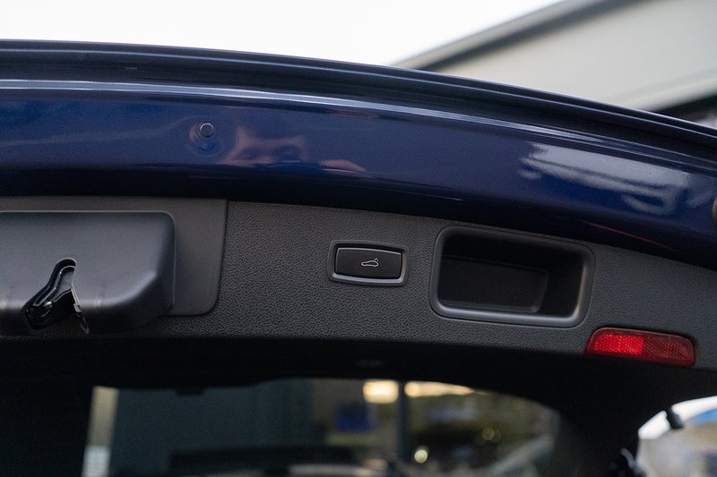 Porsche Macan T V6 GTS - U5259