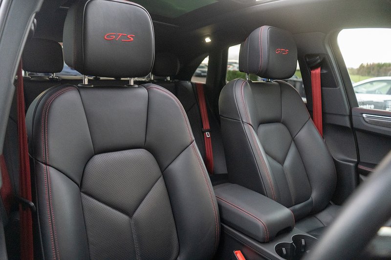 Porsche Macan T V6 GTS - U5259