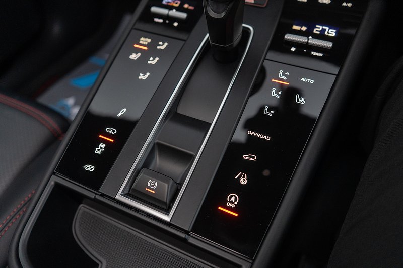 Porsche Macan T V6 GTS - U5259